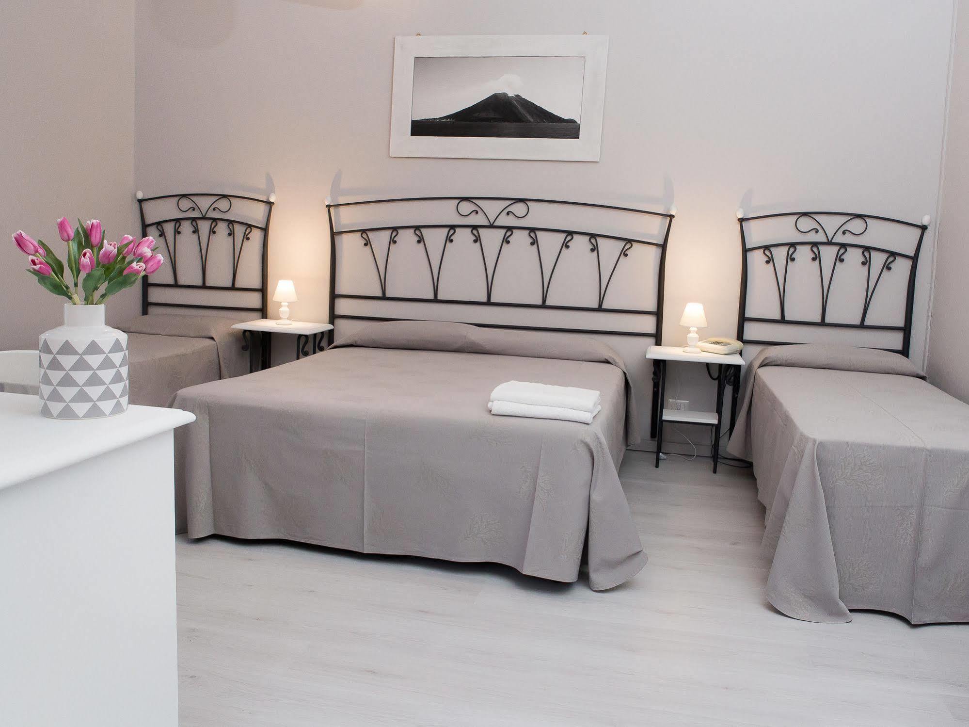 Odissea Hotel 3*
